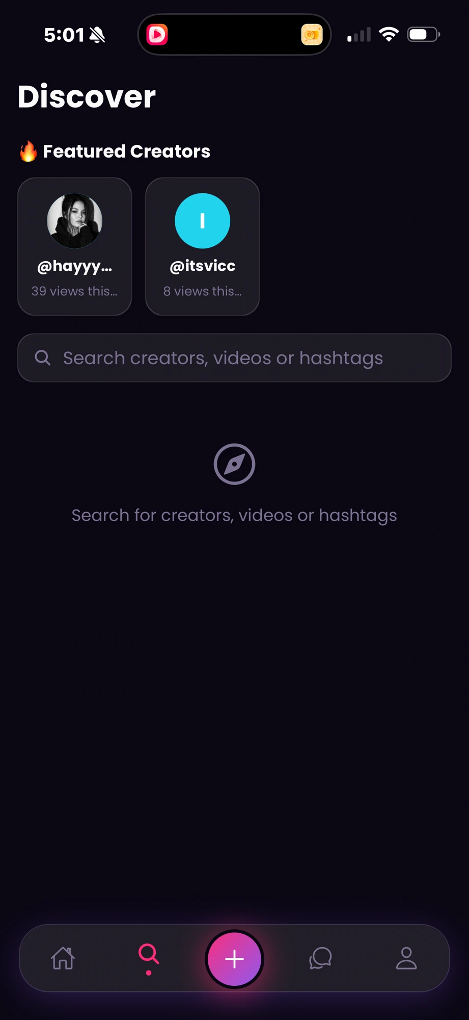 Discover feed in the SocialFlareXP app